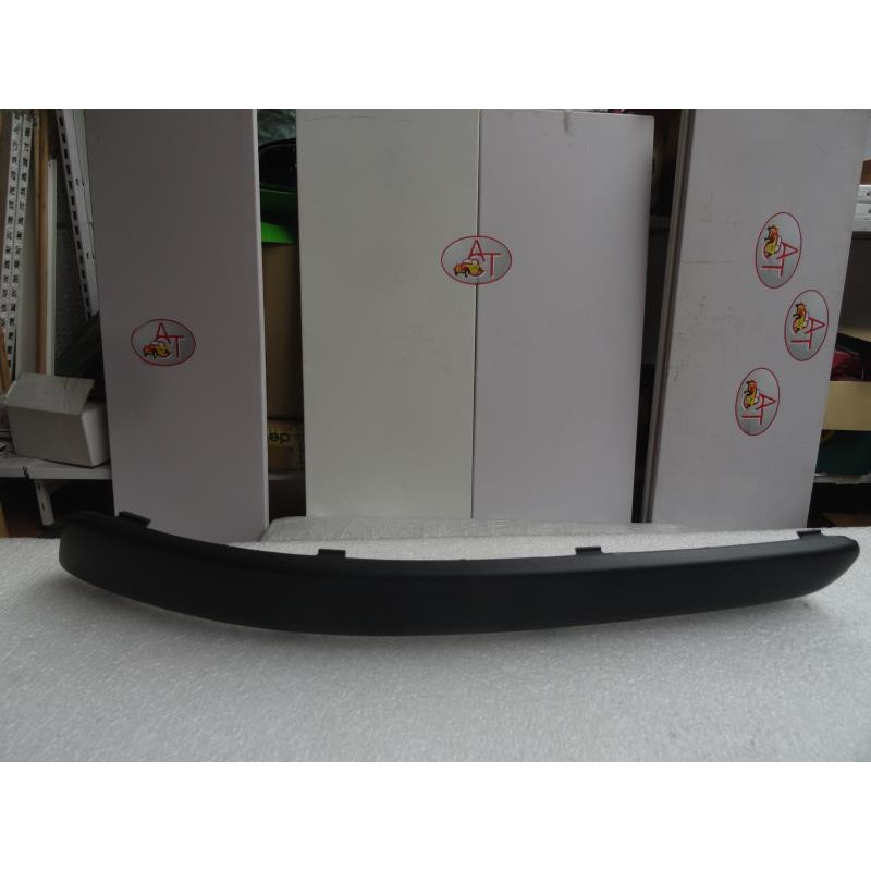 Moulure de pare choc avant VOLKSWAGEN  d’occasion