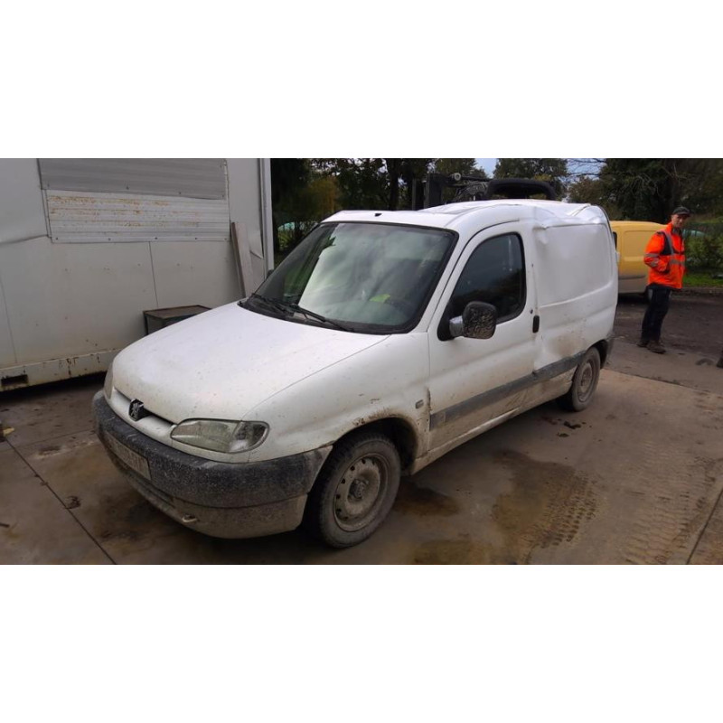 Armature avant, Masque avant PEUGEOT PARTNER 1 PHASE 1 d’occasion