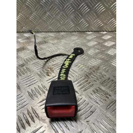Attache ceinture avant droit VOLKSWAGEN GOLF 7 PHASE 1 d’occasion