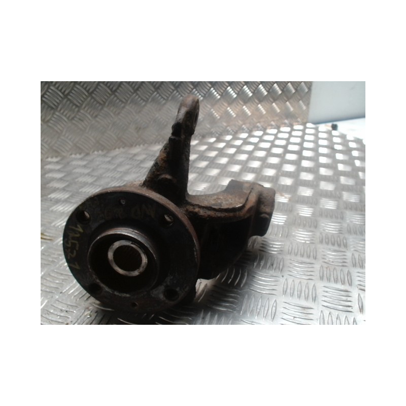 Etrier avant droit (freinage) PEUGEOT 207 PHASE 1 d’occasion