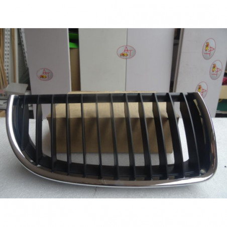 Grille de calandre droite BMW  d’occasion