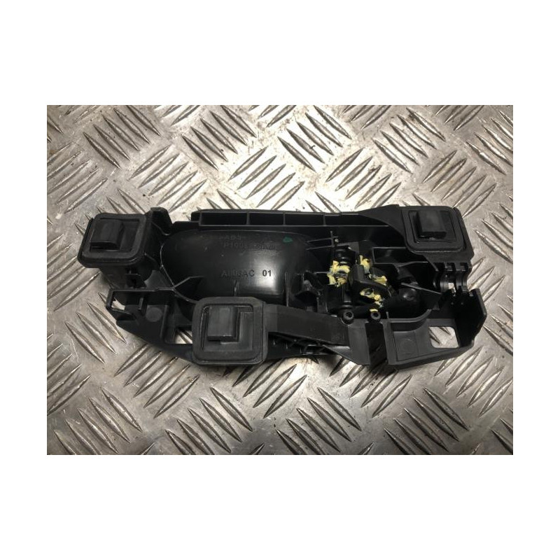 Poignee interieur avant gauche CITROEN BERLINGO 3 M PHASE 1 d’occasion
