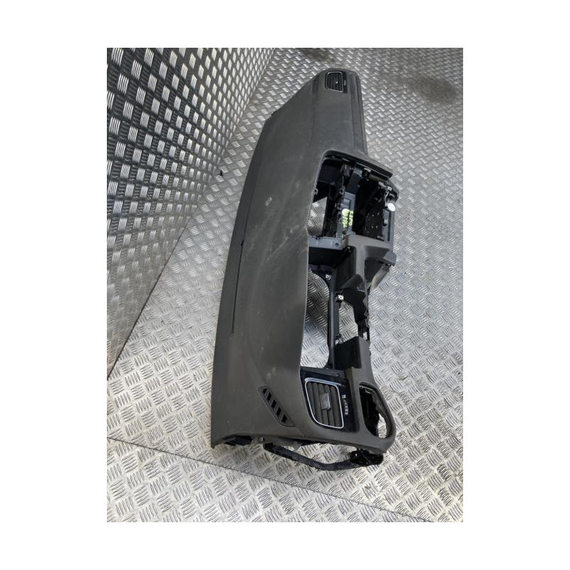 Tableau de bord VOLKSWAGEN GOLF 7 PHASE 1 d’occasion