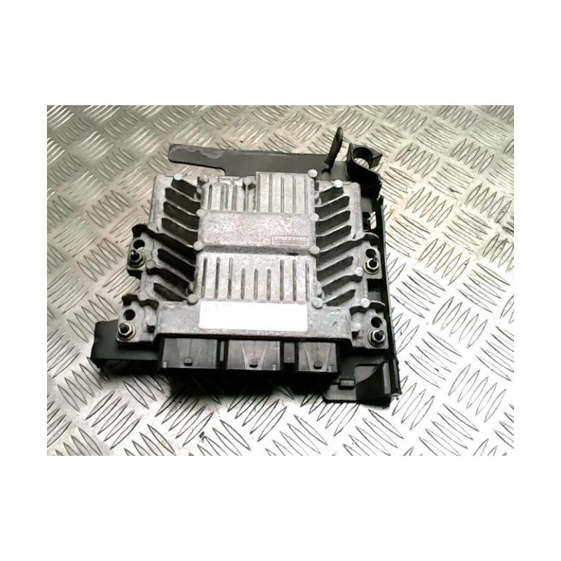 Calculateur RENAULT MEGANE 2 PHASE 2 BREAK d’occasion