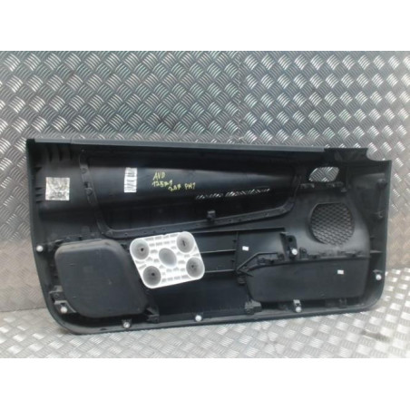 Panneau de porte avant droit PEUGEOT 207 PHASE 1 d’occasion