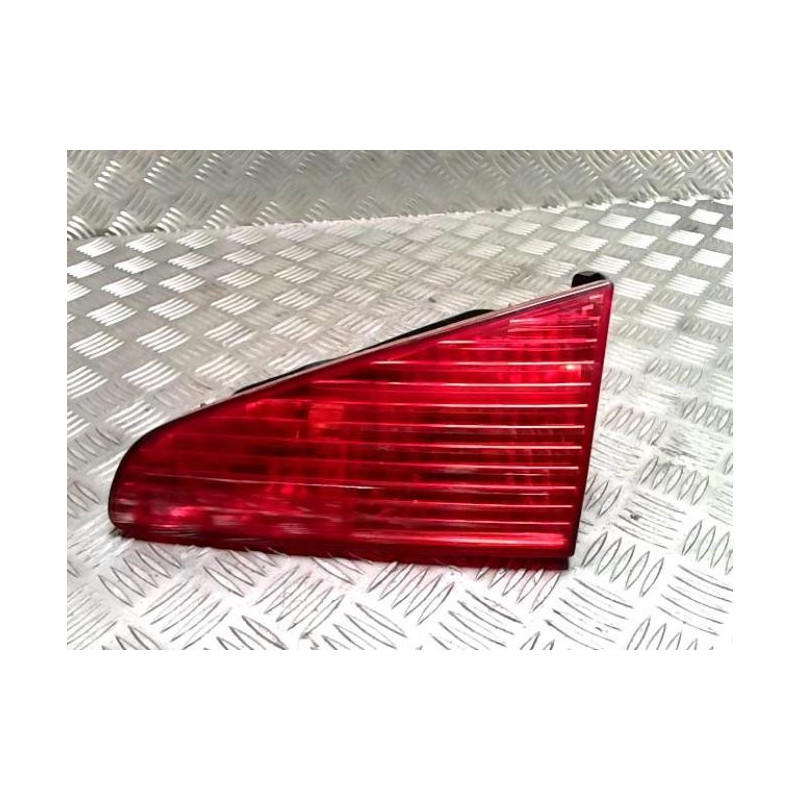 Feu arriere secondaire droit (feux) PEUGEOT 607 PHASE 1 d’occasion