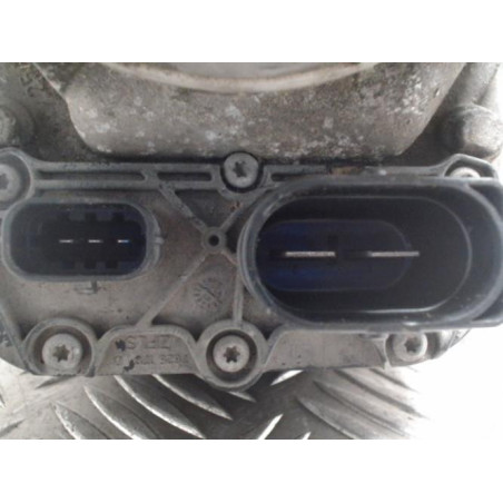 Pompe de direction OPEL ZAFIRA B PHASE 2 d’occasion