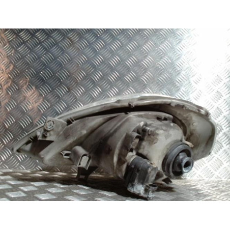 Optique avant principal droit (feux)(phare) RENAULT TRAFIC 2 PHASE 1 d’occasion