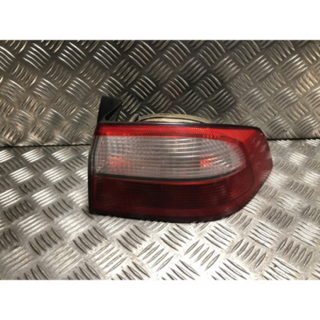 Feu arriere principal droit (feux) RENAULT LAGUNA 2 PHASE 1 d’occasion
