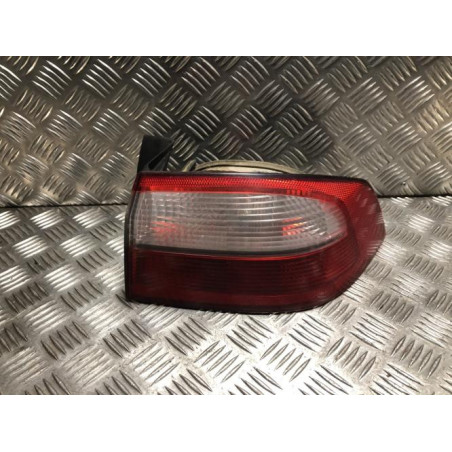 Feu arriere principal droit (feux) RENAULT LAGUNA 2 PHASE 1 d’occasion