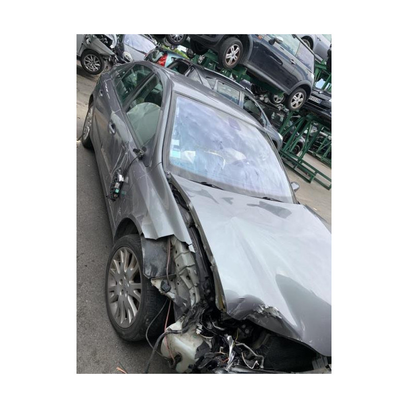 Feu arriere principal droit (feux) RENAULT LAGUNA 2 PHASE 1 d’occasion