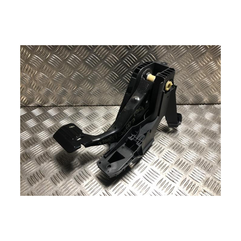 Pedale de frein VOLKSWAGEN GOLF 7 PHASE 1 d’occasion