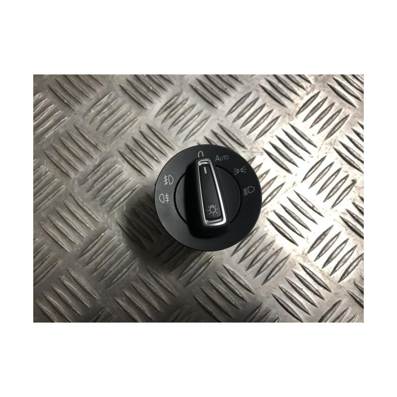 Commande de phare VOLKSWAGEN GOLF 7 PHASE 1 d’occasion