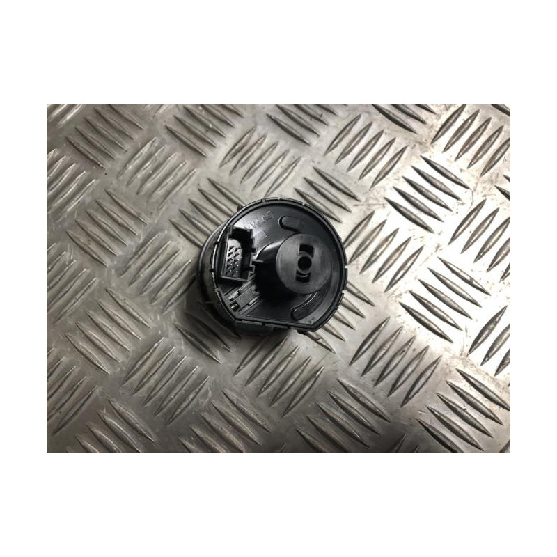 Commande de phare VOLKSWAGEN GOLF 7 PHASE 1 d’occasion