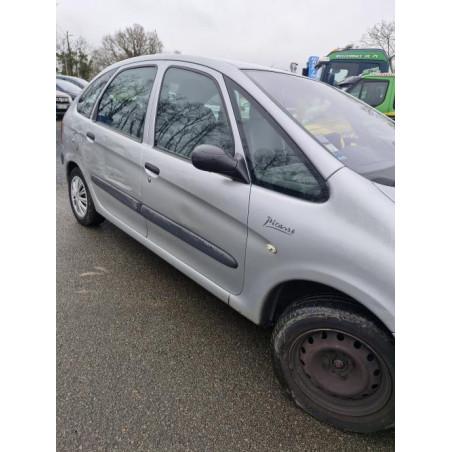Optique avant principal droit (feux)(phare) CITROEN XSARA PICASSO PHASE 2 d’occasion