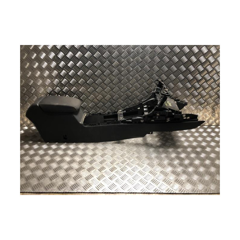Console central (interieur plastique) VOLKSWAGEN GOLF 7 PHASE 1 d’occasion