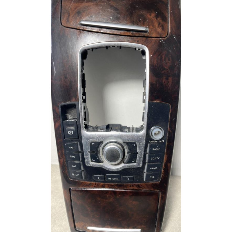 Console central (interieur plastique) AUDI A6 3 PHASE 1 d’occasion