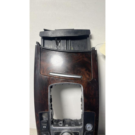 Console central (interieur plastique) AUDI A6 3 PHASE 1 d’occasion