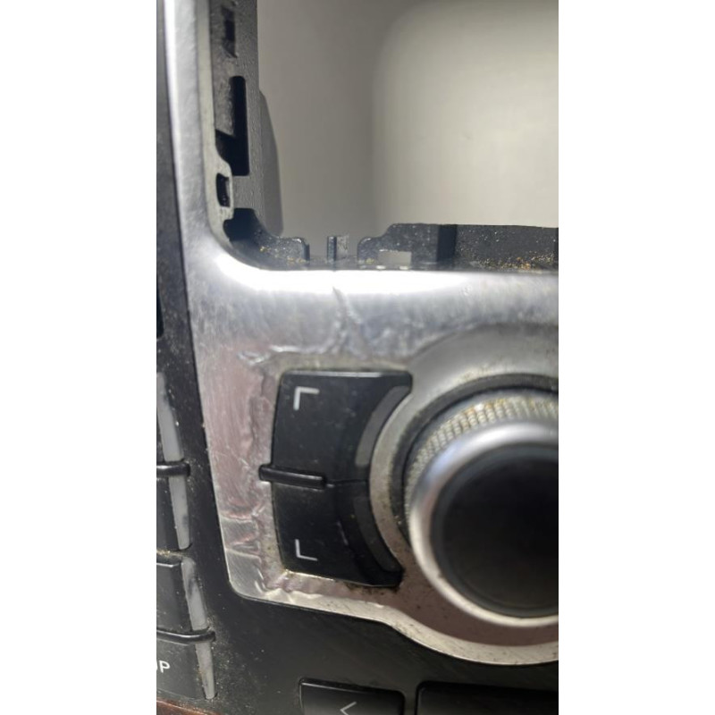 Console central (interieur plastique) AUDI A6 3 PHASE 1 d’occasion