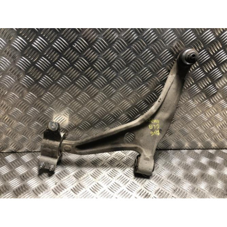 Triangle avant gauche MERCEDES CLASSE GLB 247 d’occasion