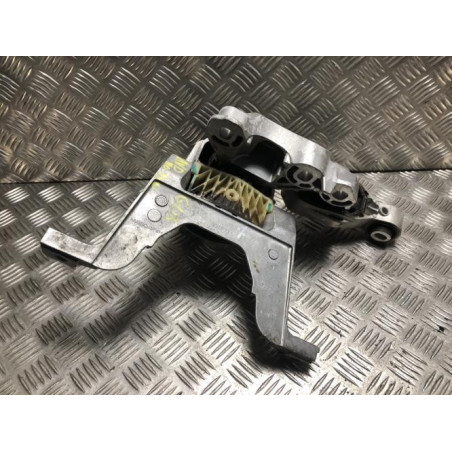 Support moteur droit MERCEDES CLASSE GLB 247 d’occasion