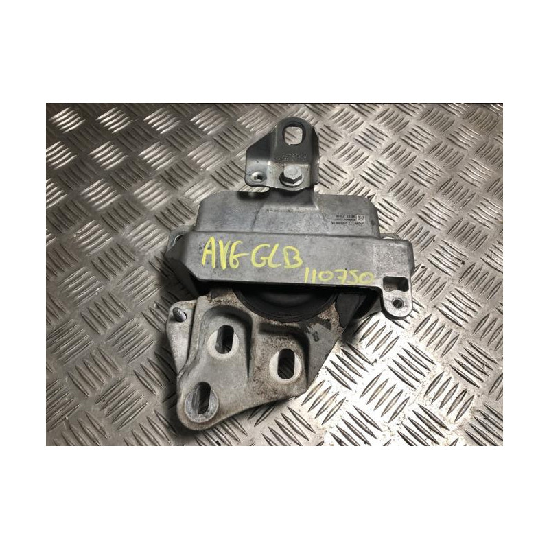 Support moteur gauche MERCEDES CLASSE GLB 247 d’occasion