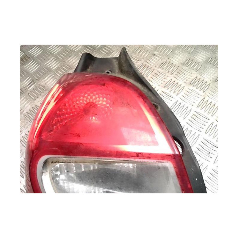 Feu arriere principal gauche (feux) RENAULT CLIO 3 PHASE 2 d’occasion