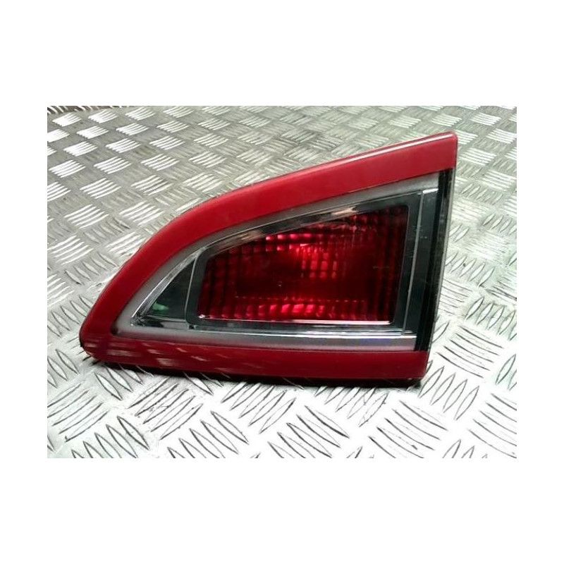 Feu arriere secondaire droit (feux) RENAULT SCENIC 3 PHASE 1 d’occasion