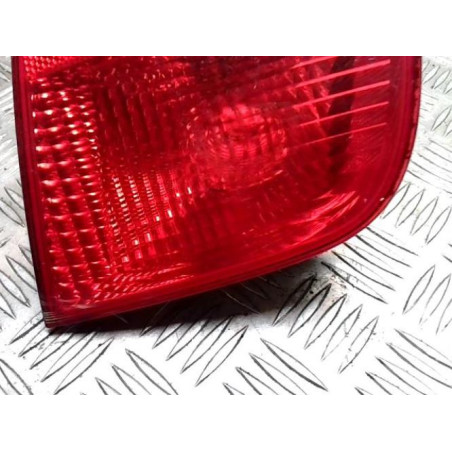 Feu arriere secondaire droit (feux) AUDI A4 2 PHASE 2 d’occasion
