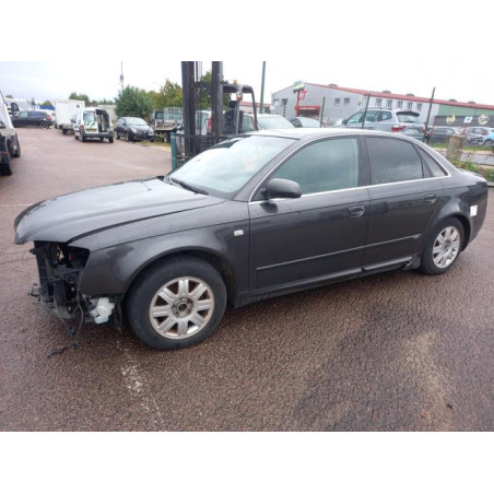 Feu arriere secondaire droit (feux) AUDI A4 2 PHASE 2 d’occasion