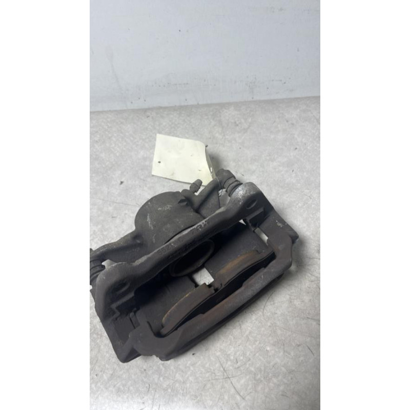 Etrier avant droit (freinage) AUDI A3 3 PHASE 1 d’occasion
