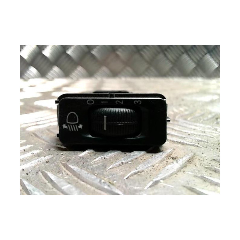 Commande de reglage hauteur de phare MERCEDES CLASSE M 163 PHASE 2 d’occasion