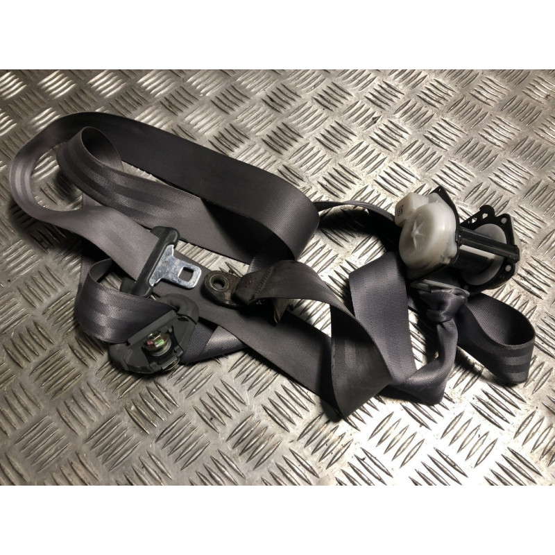 Ceinture arriere droit SUZUKI JIMNY 1 PHASE 1 d’occasion