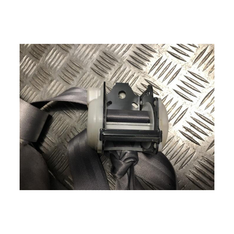 Ceinture arriere droit SUZUKI JIMNY 1 PHASE 1 d’occasion