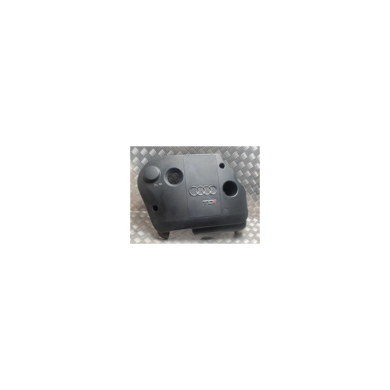 Cache moteur  AUDI A4 1 AVANT PHASE 2 BREAK d’occasion