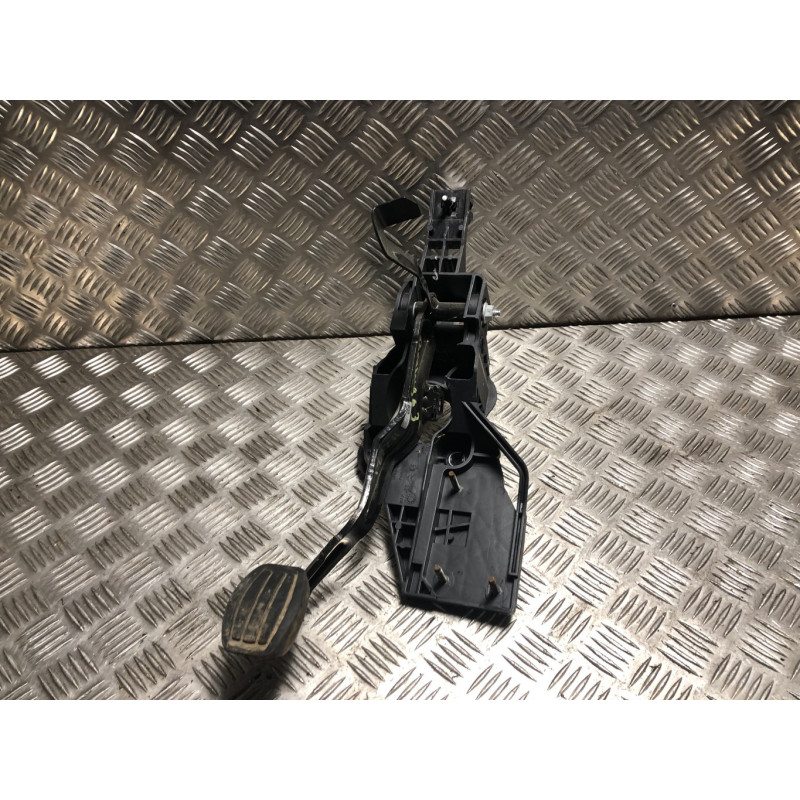 Pedale de frein CITROEN BERLINGO 3 M PHASE 1 d’occasion