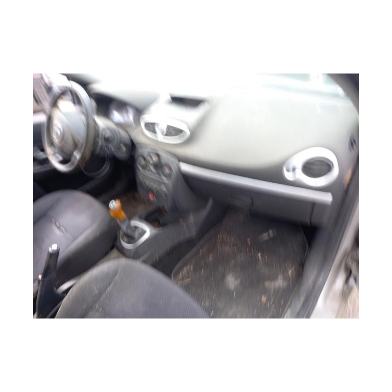 Boite de vitesses RENAULT CLIO 3 PHASE 1 BREAK d’occasion