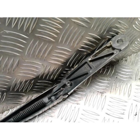 Bras essuie glace avant droit VOLKSWAGEN GOLF 7 PHASE 1 d’occasion