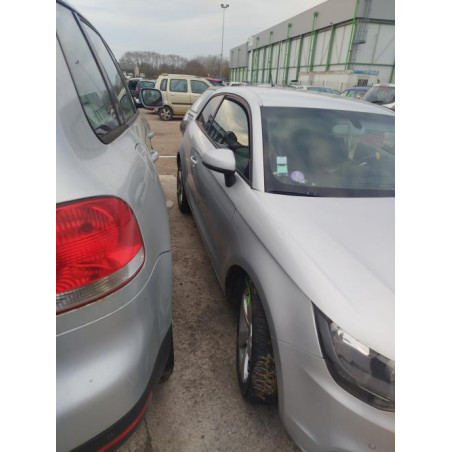 Cache moteur  AUDI A1 1 PHASE 1 d’occasion