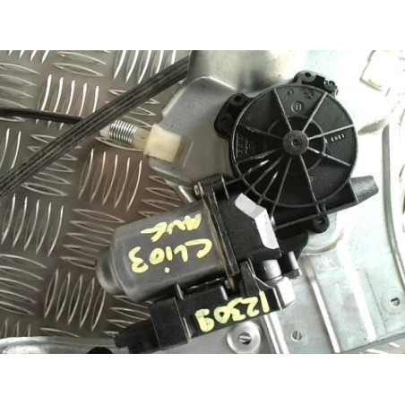 Leve vitre electrique avant gauche RENAULT CLIO 3 PHASE 1 BREAK d’occasion