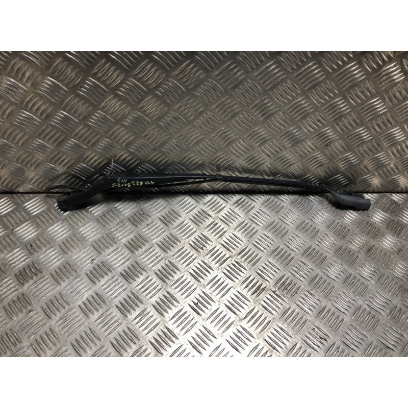 Bras essuie glace avant gauche PEUGEOT 5008 2 PHASE 2 d’occasion