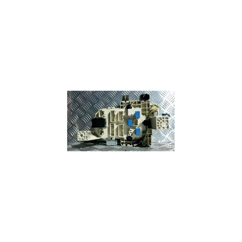 Boitier servitude moteur (BSM) SUZUKI SWIFT 3 d’occasion