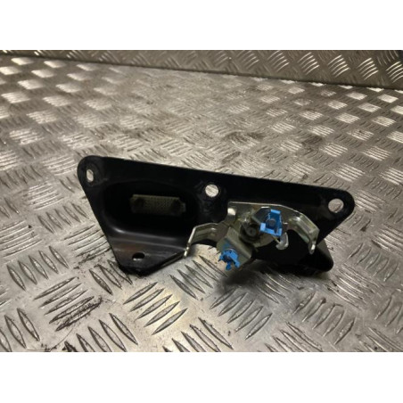 Poignee interieur porte de coffre droite CITROEN BERLINGO 2 PHASE 3 d’occasion