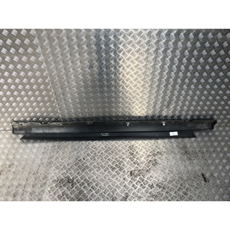 Bas de caisse gauche FORD FOCUS 4 PHASE 1 d’occasion