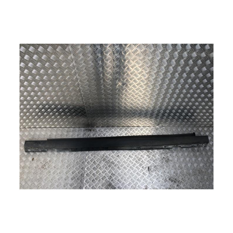 Bas de caisse droit FORD FOCUS 4 PHASE 1 d’occasion