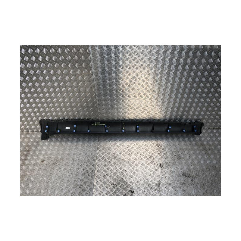 Bas de caisse droit CITROEN C4 CACTUS d’occasion