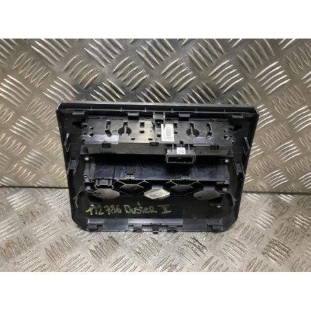 Commande chauffage DACIA DUSTER 2 PHASE 1 d’occasion