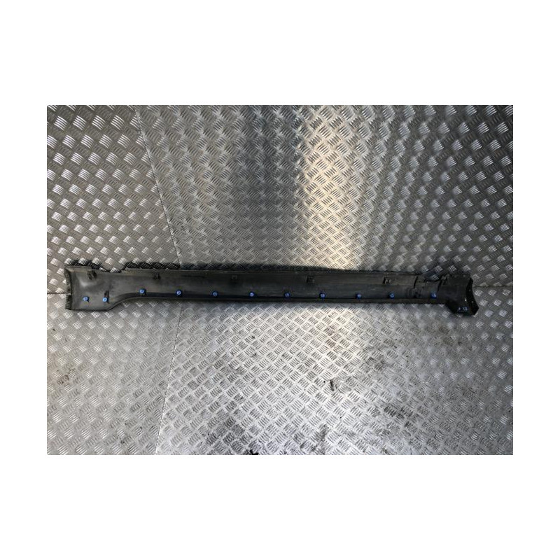 Bas de caisse droit PEUGEOT 2008 1 PHASE 1 d’occasion