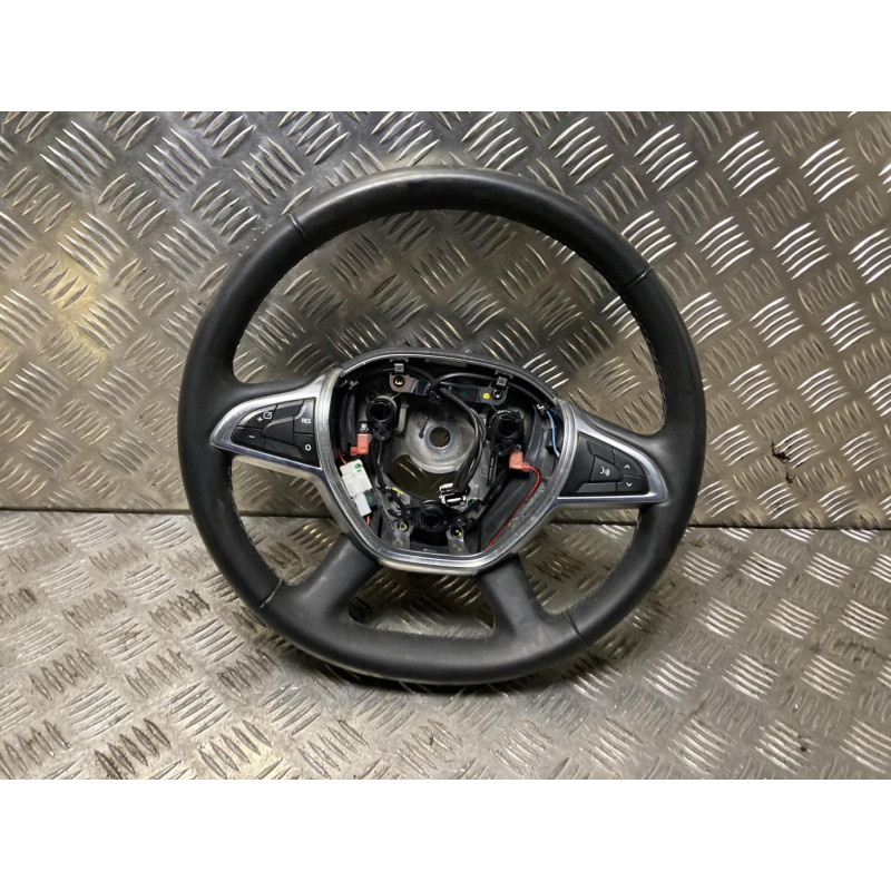Volant DACIA DUSTER 2 PHASE 1 d’occasion