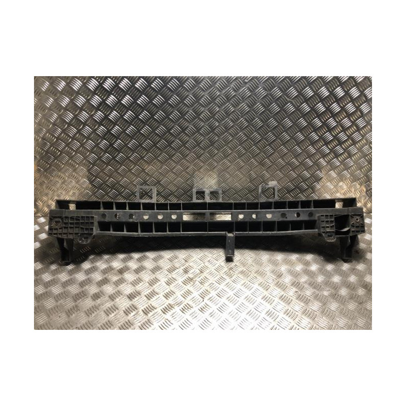 Support de pare chocs arriere RENAULT CLIO 4 PHASE 2 d’occasion